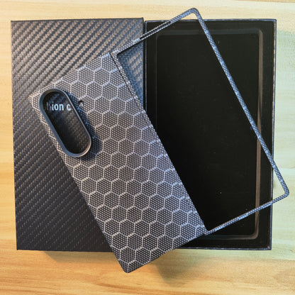 Samsung Galaxy Z Fold 7 Aramid MagSafe Carbon Fiber Case
